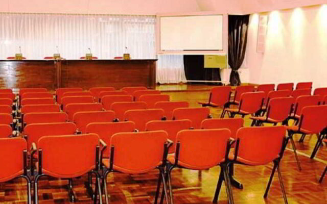 Hotel Embajador