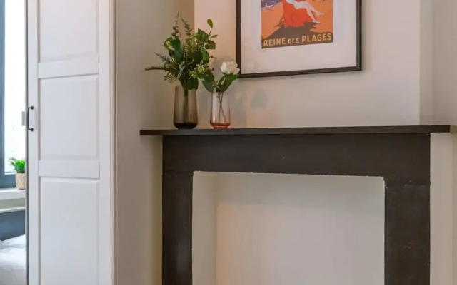 Spacious and Warmly Furnished Apartment