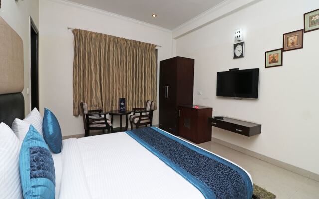 OYO 10171 Hotel Comfort Stay