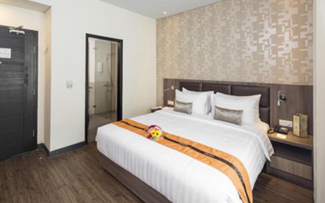 Verse Luxe Hotel Wahid Hasyim