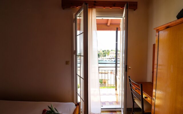 Antigoni Apartments