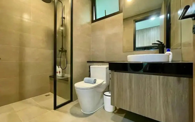 De La Sol  District 4