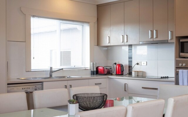 Spacious and Bright 4 Bedroom Home