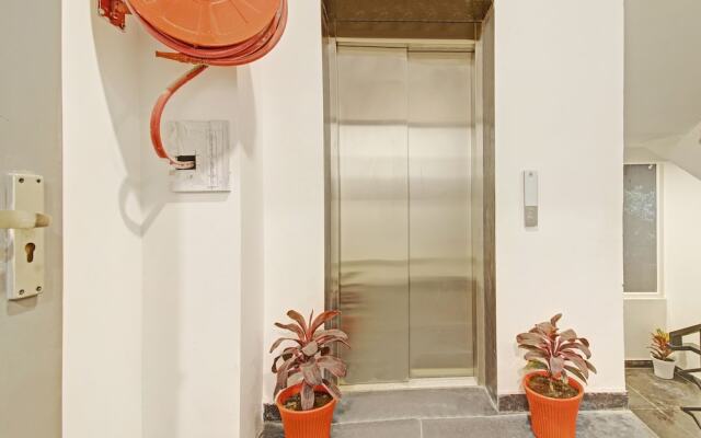 Treebo Trend Hotel Red York