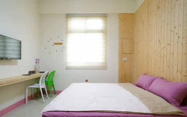Le Zai Ci Jhong B&B