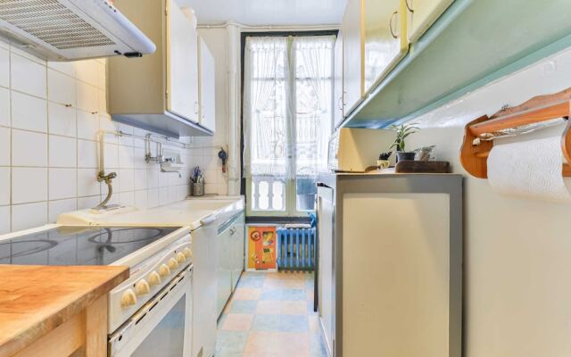 Apartment at the Foot of the Castle of Vincennes