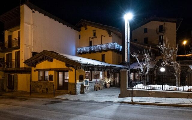 Hotel Coeur du Village