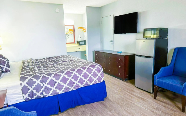 Happy Stay Inn Madisonville I-69 By OYO