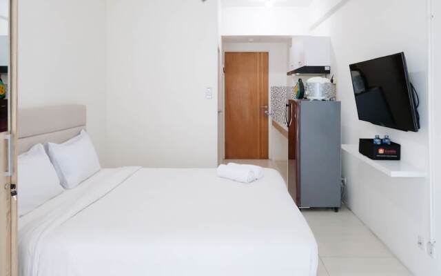 Homey And Comfy Studio At Puncak Bukit Golf Surabaya Apartment