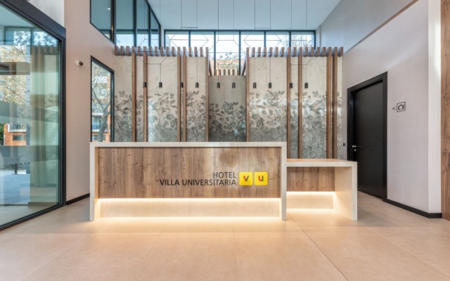 Universa Hoteles