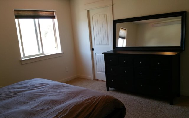 River City Town House 3 Bedroom Holiday Home By Pinon Vacation Rentals