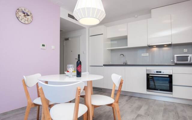 Apartments Dva Galeba