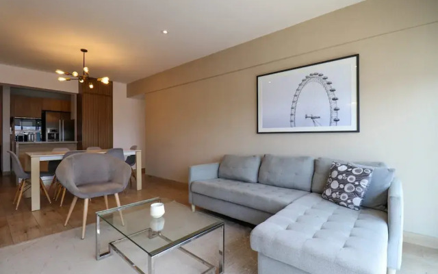 Astonishing 3BR with Balcony in Miraflores