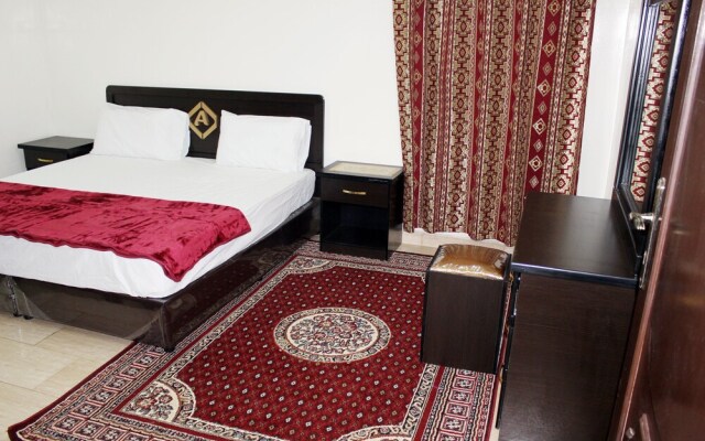 Al Eairy Furnished Apartments Qassim 4