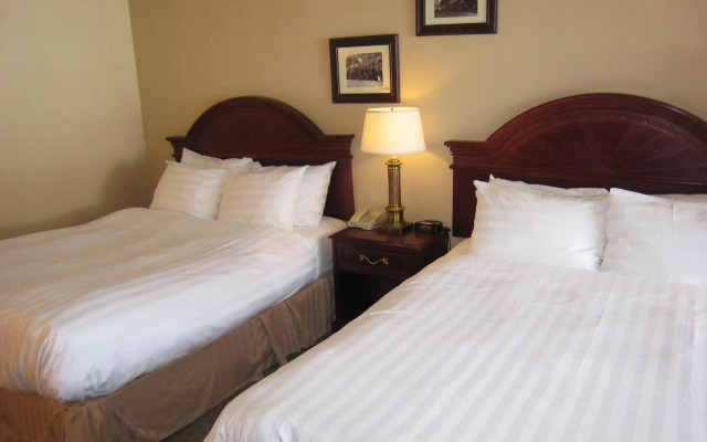 Revelstoke Lodge