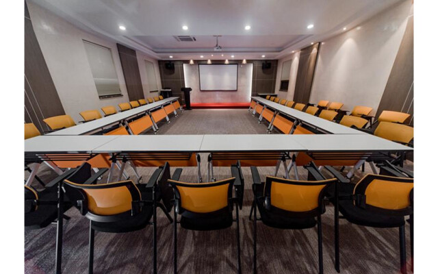 Metropolo Jinjiang jiaxing Business Rodeway Hotel