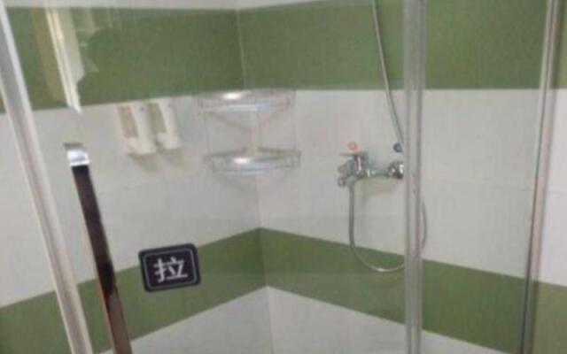 7 Days Inn Dehong Mangshi Tuanjie Street Branch