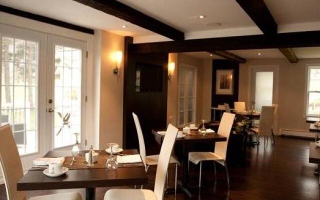 Auberge Sous L'Edredon B&B