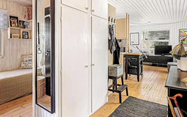 6 Person Holiday Home in Hals