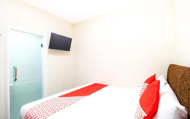 Capital O 217 A1 Hotel