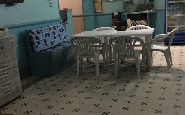 Hostel Luna