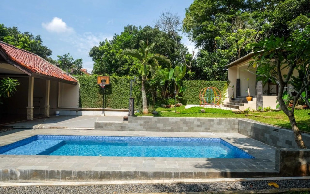 SAREH VILLA by The Lavana