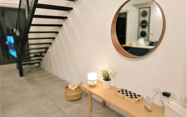 Nino Stylish Loft