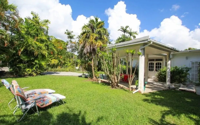 Winter Retreat 2 Bedroom Home by Bluescape