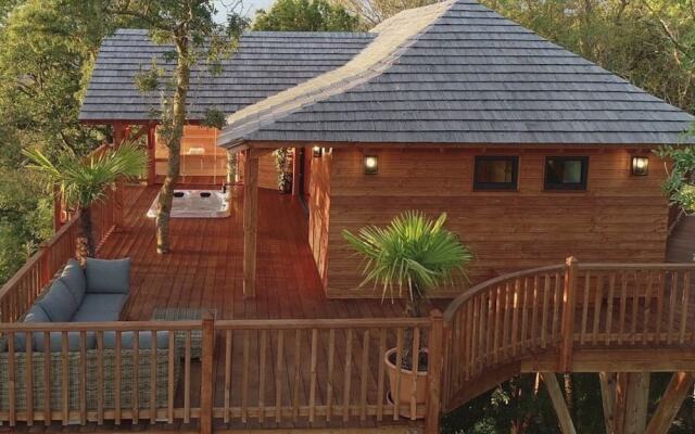 Cabane de Prestige avec Jacuzzi et Sauna privatifs