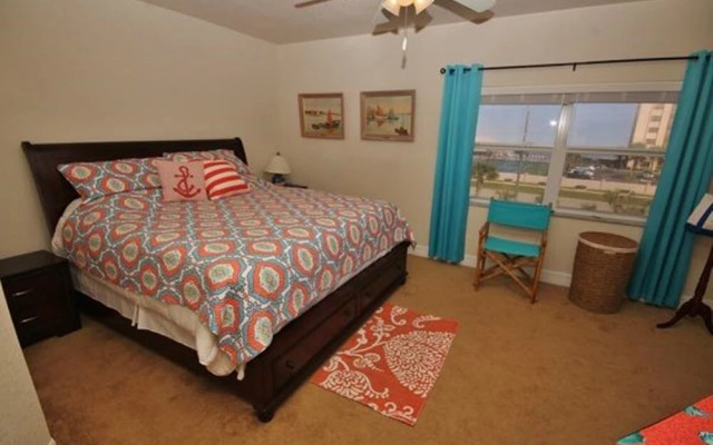 Oceanwalk 18-407 Apartment 3