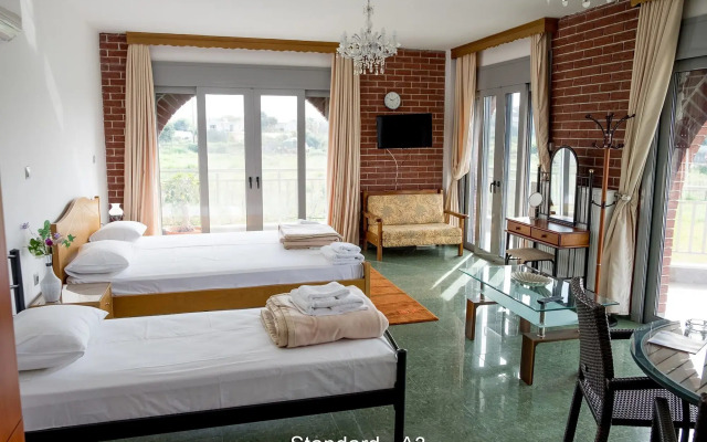 IonionStar Hotel