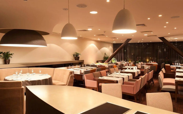 Kronwell Brasov Hotel