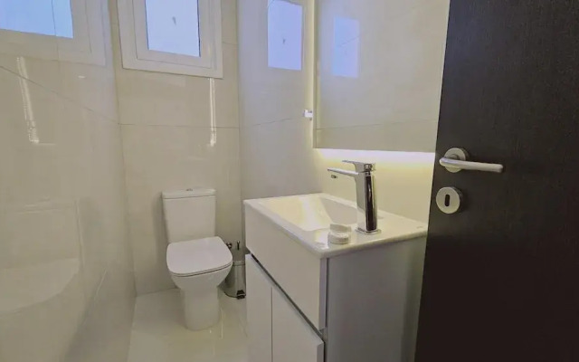104 NIC - 303 Stay Cosmo City Suite