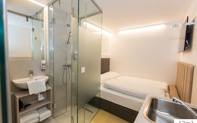 Smart Nano Living – Wien Hauptbahnhof - self check-in