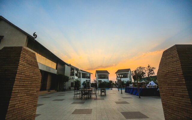 Rudraksh Club & Resorts