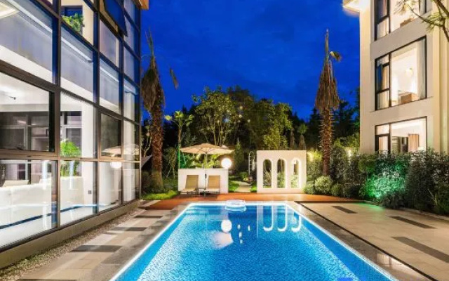 Guiyin Qingcheng Villa · Valley Garden Private Hot Spring Detached Villa – Pool – Chengdu
