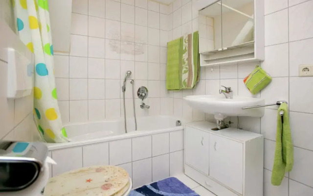 Spacious Apartment near Lake Constance with Covered Balcony