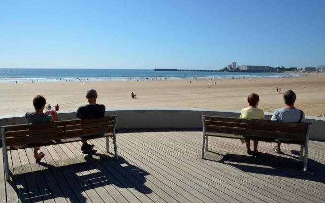 Camping Le Puits Rochais ****