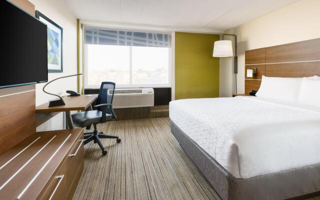 Holiday Inn Express Boston, an IHG Hotel