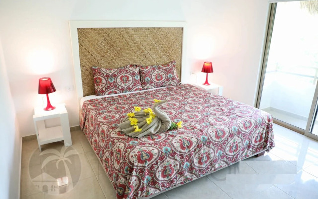 Lili Penthouse 2 bedroom sleeps 5