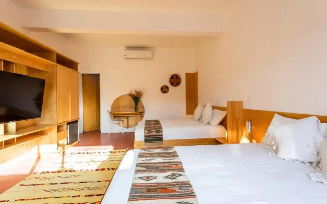Hotel Ayook