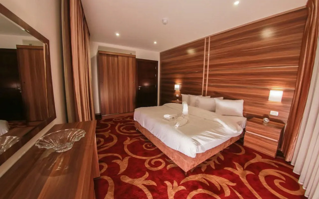 Nairoukh Hotel