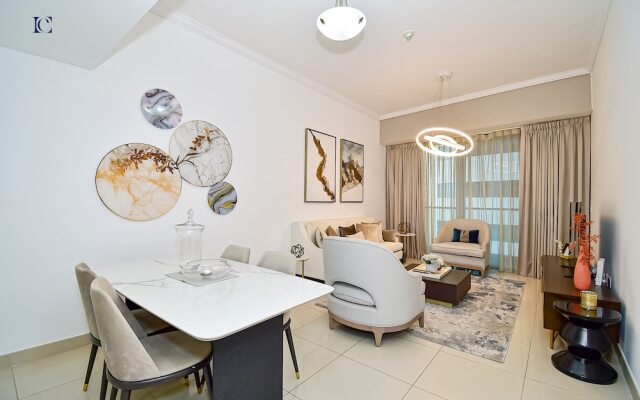 Stunning Sea View 2Bed near Tram Stn