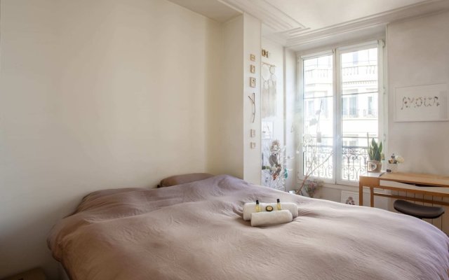 Super Cozy Home For Up To 4 Guests In Les Halles