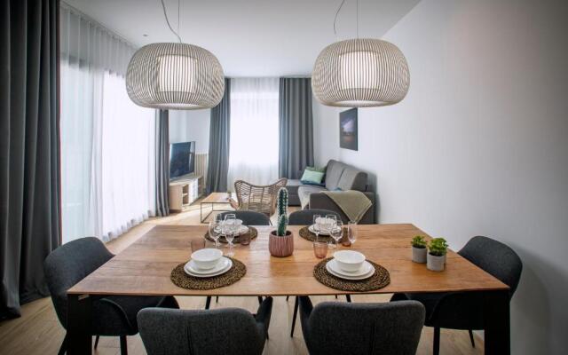 R32 Boutique Apartments