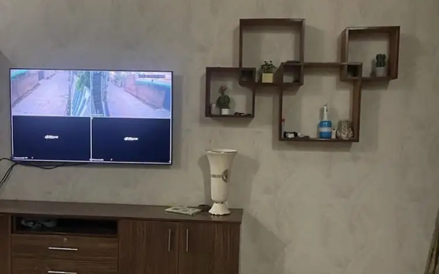 Warraich Villa gt Raod Gujrat Entire