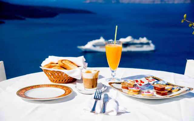 Kratiras View Luxury Suites