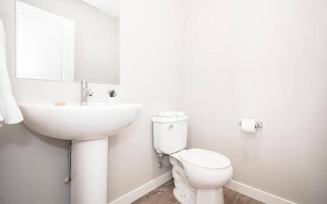 Stunning 3 Bedroom Townhouse