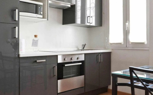 SV18C Charming modern flat S Ambrogio