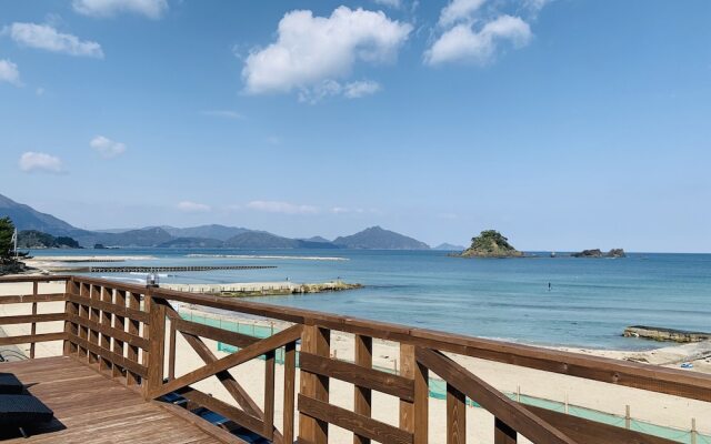 Beach Side Village Familiar - Hostel